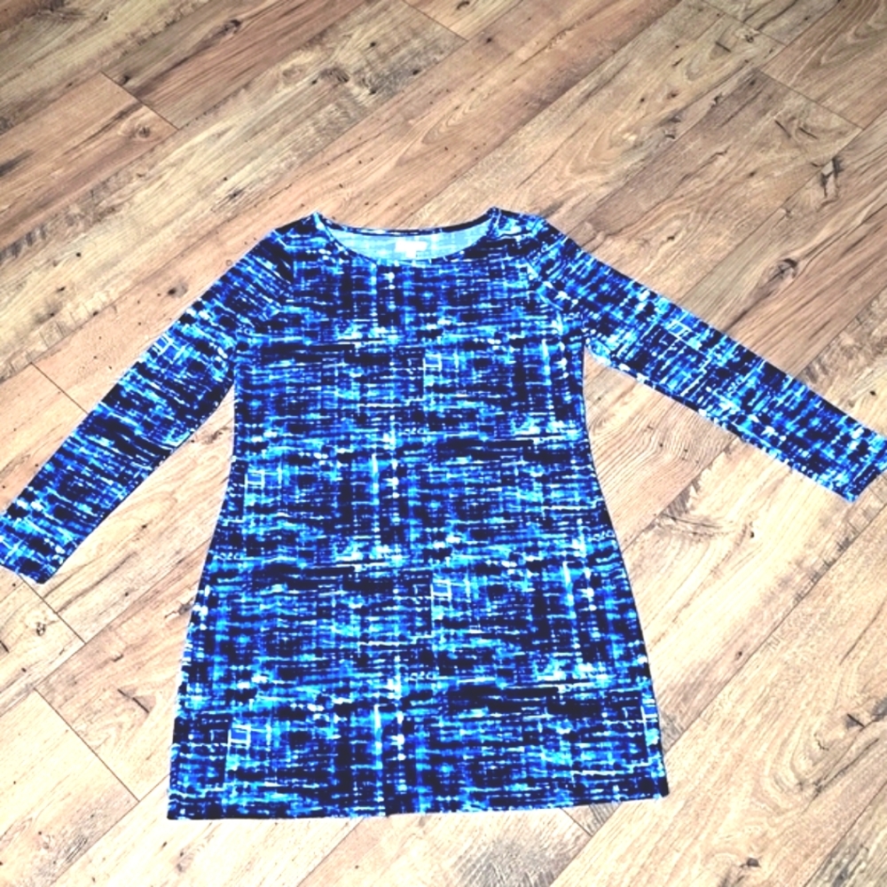 Charming CHARLIE  womens blue pattern soft stretch dress size MEDIUM NWOT